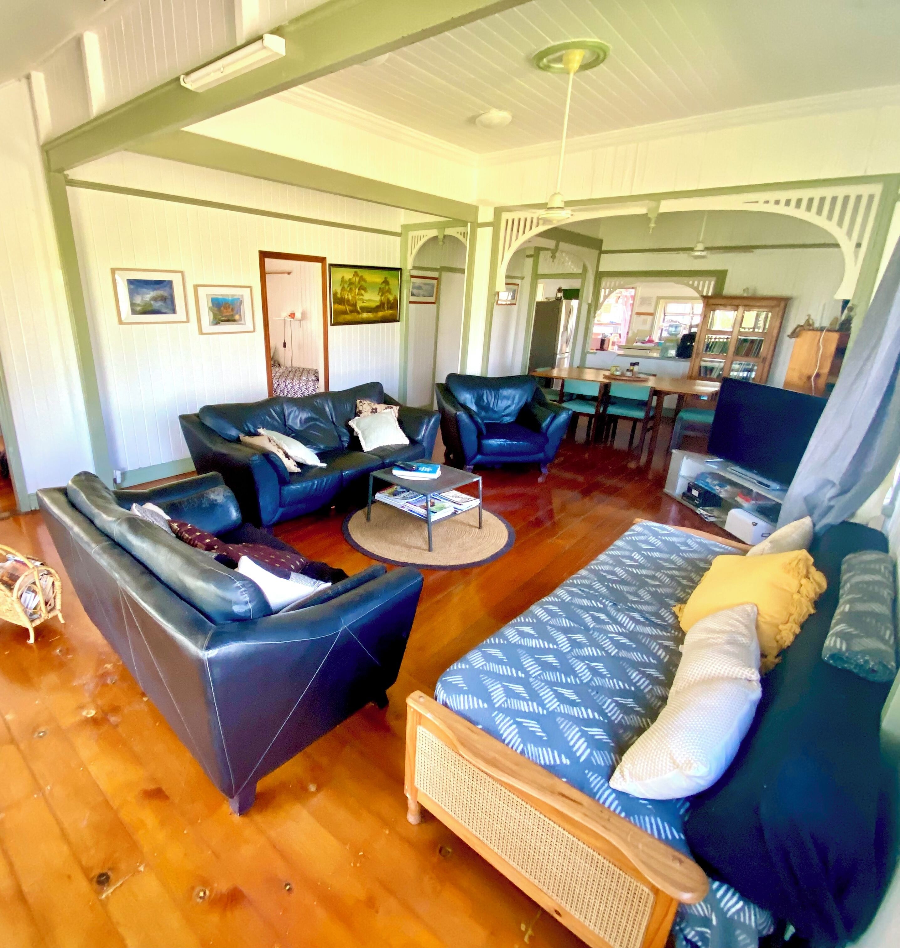 Smart TV, DVD player, books, video library