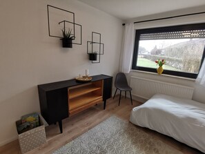 2 dormitorios, cuna de viaje, wifi y ropa de cama