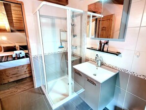 Haartrockner, Handtücher