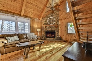 Fireplace, DVD player