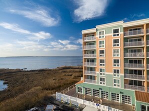Exterior - Beautiful 2 bedroom condo near the Convention Center and Seacrets (Ocean City)