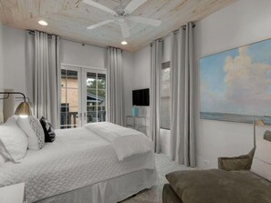 4 habitaciones, tabla de planchar con plancha, wifi y ropa de cama 