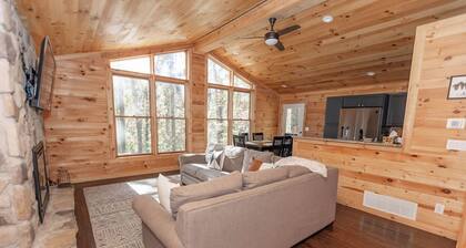 Private Cabin Overlooking Hocking Hills