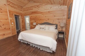 3 bedrooms, free WiFi, bed sheets - Private Cabin Overlooking Hocking Hills (Rockbridge)