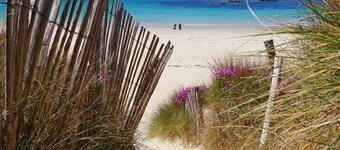 Character property 3km from the beach, covered swimming pool