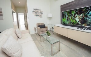 Family Apartment | Living room - Exclusive Second Floor Foresta Jaco A4 (Jacó)