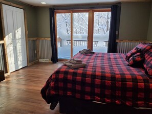 4 bedrooms, WiFi, bed sheets