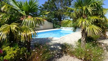 Piscine extérieure, piscine chauffée