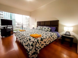 2 chambres, bureau, fer et planche à repasser, Wi-Fi