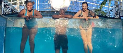 Outdoor pool, a heated pool