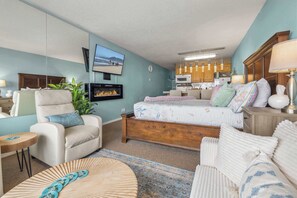 1 slaapkamer, een strijkplank/strijkijzer, wifi, beddengoed