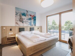 4 Schlafzimmer, BĂŒgeleisen/BĂŒgelbrett, kostenloses WLAN, BettwĂ€sche