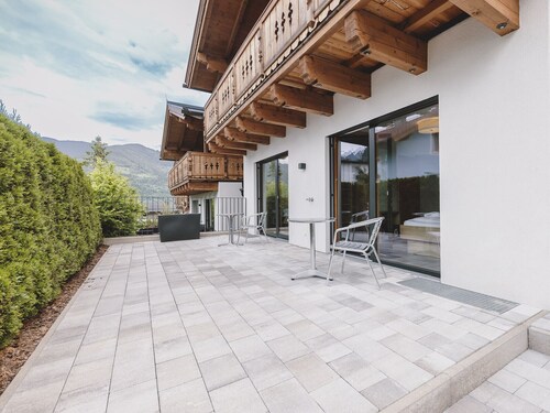 First IN Mountain Chalet C