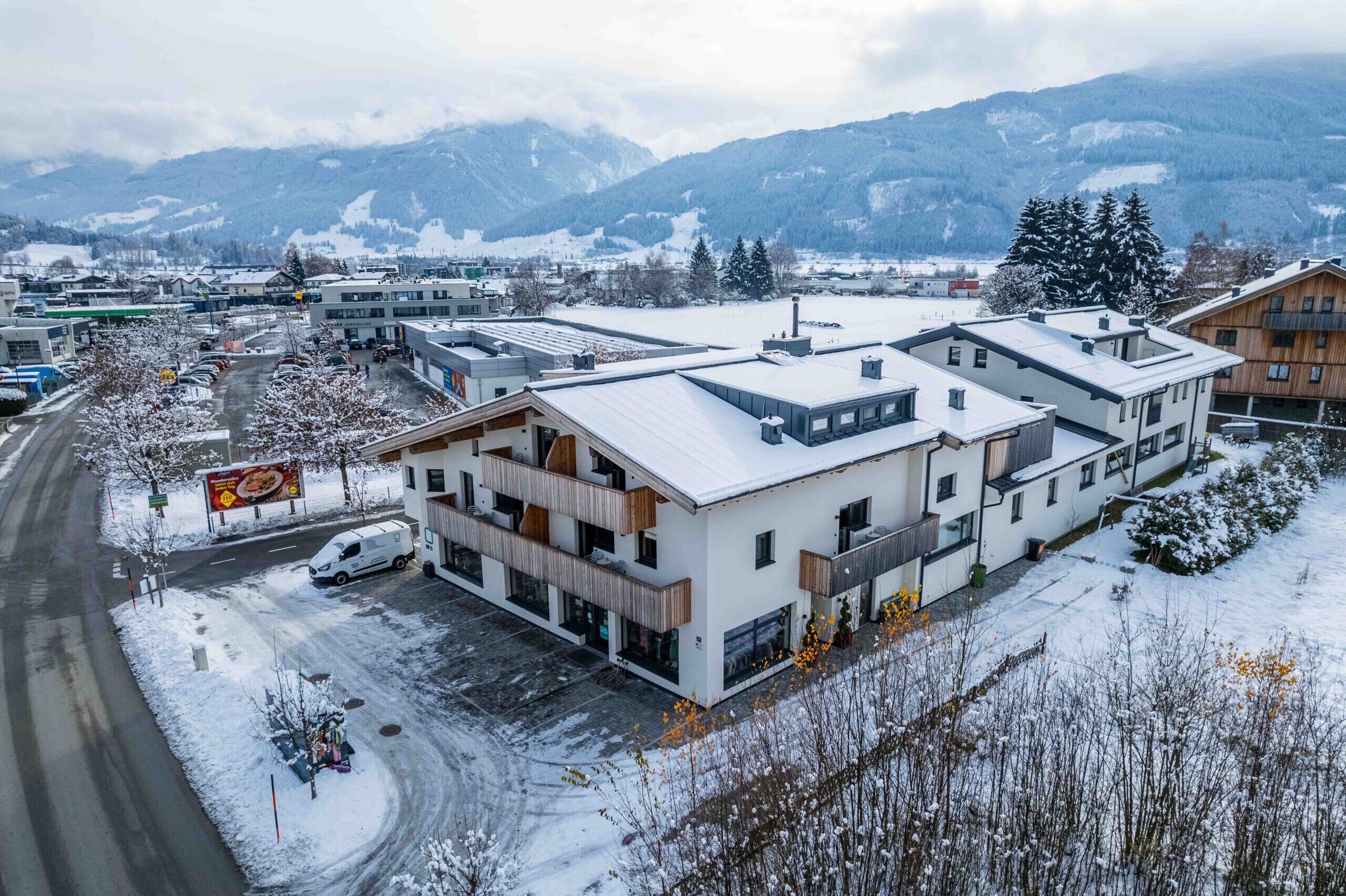 المنشأة من الخارج