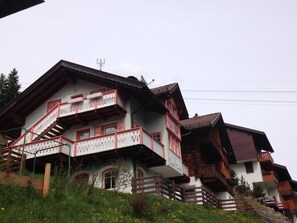 Exterior - Apartment Col Val di Fassa with garden (Campitello di Fassa)