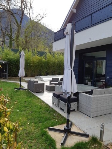 Villa entre lac et montagne