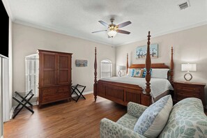 3 bedrooms, iron/ironing board, travel cot, WiFi