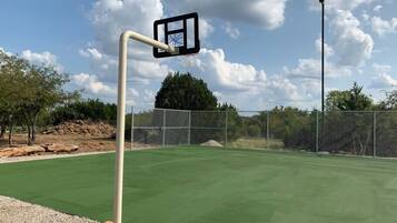 Sport court
