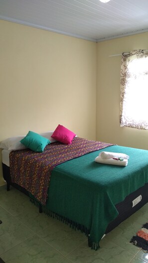 2 slaapkamers, gratis wifi, beddengoed