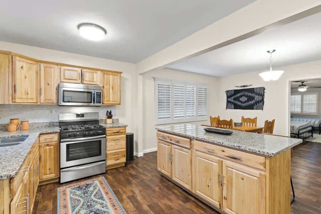 Fridge, coffee/tea maker, cookware/dishes/utensils