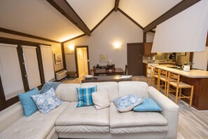 Smart-TV, DVD-Player, Bücher