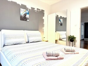 3 多间卧室、熨斗/熨衣板、旅行婴儿床 、免费 WiFi