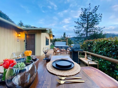 Mountain View Cabin near Yosemite & Bass lake/Private Hot Tub+Pet friendly