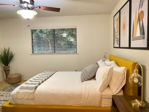 3 quartos, ferros/tábuas de passar roupa, berço de viagem, Wi-Fi