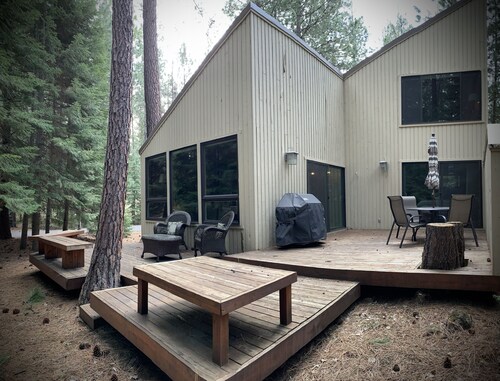 Good Vibes All Around: Aspen Sixteen at Black Butte Ranch