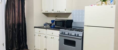 Refrigerador y horno