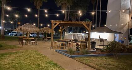 Fun In the Sun &Sandy Toes, VILLA DEL SOL CONDOMINIUMS 3938 Surfside blvd,CORPUS