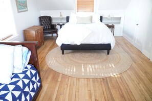 2 slaapkamers, een strijkplank/strijkijzer, reisbedje, gratis wifi