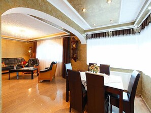 Dining - Villa Rosso by Interhome (Balatongyörök)