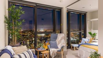 Design Apartment | Living area | 42-inch Smart TV with digital channels, TV, Netflix