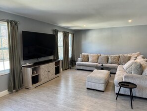 Smart TV, estéreo y oficina 