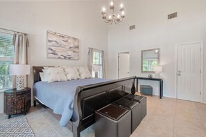 5 bedrooms, iron/ironing board, free WiFi, bed sheets