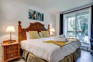 2 Schlafzimmer, Schreibtisch, Bügeleisen/Bügelbrett, kostenloses WLAN