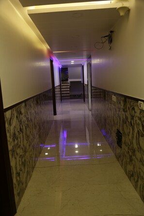 Lobby - Hotel True Stay (New Delhi)