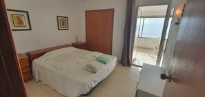 2 多间卧室、熨斗/熨衣板、床单