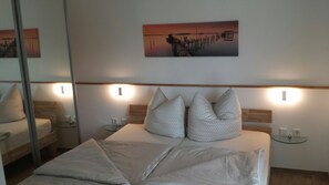 1 Schlafzimmer, Bügeleisen/Bügelbrett, Reisekinderbett, kostenloses WLAN