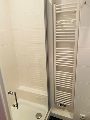 Uklassifisert bilde, 5 av 20, knapp