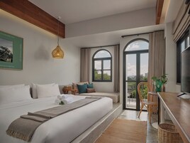 设计双人房 | 办公桌、免费 WiFi