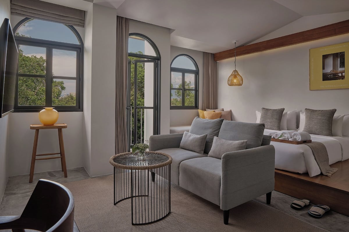 Signature Double Room | Free WiFi