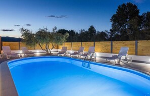 Pool - Lovely home in Stasevica (Stasevica)