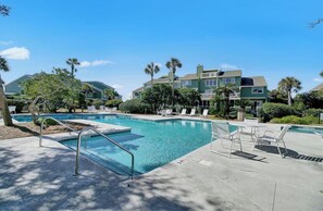Pool - 7C Mariners Walk by AvantStay | Beautiful Porch, Easy Access to Pool + Beach (Isle of Palms)