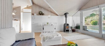 2 bedroom gorgeous home in Væggerløse