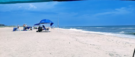 Vlak bij het strand