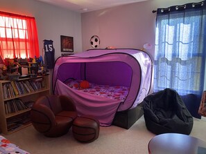3 bedrooms, WiFi - Eustis has nearby attractions Disney world, Universal Studios, Bush Gardens (Eustis)