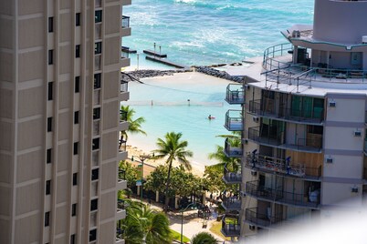 29th Corner 1 BR Great Panoramic Ocean View!! Pacific Monarch