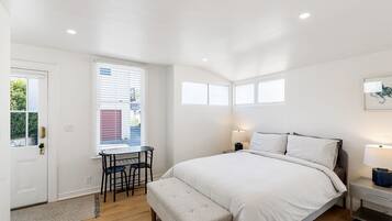 3 habitaciones, tabla de planchar con plancha y wifi gratis